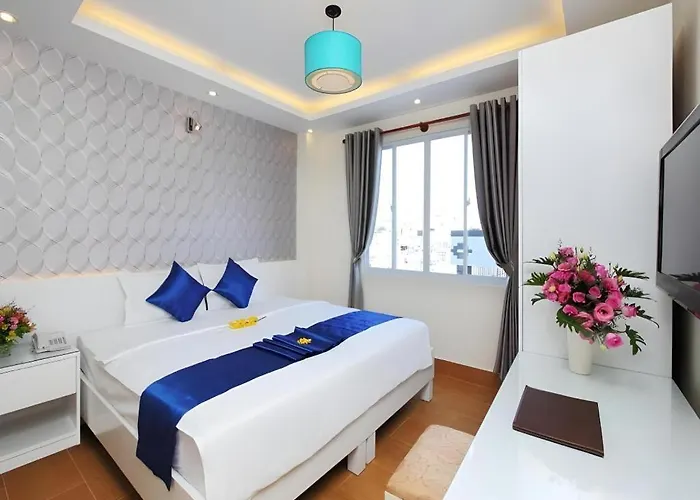 Blue River Hotel
